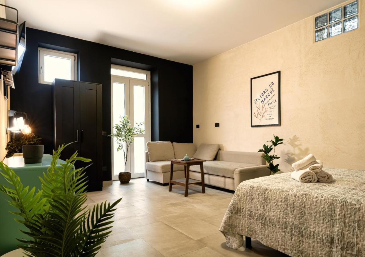 Residence La Corte - Bilocale 3 Новара Экстерьер фото
